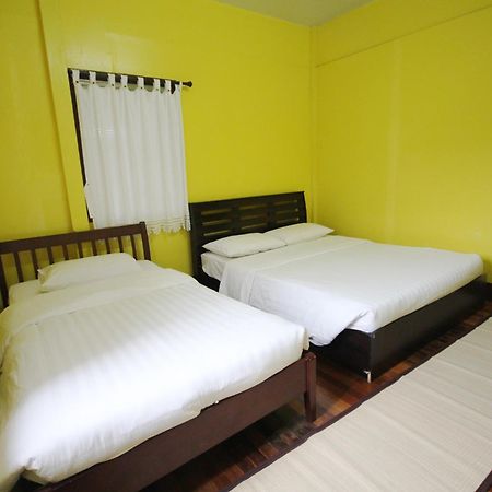 Baan Bua Homestay Чианграй Номер фото