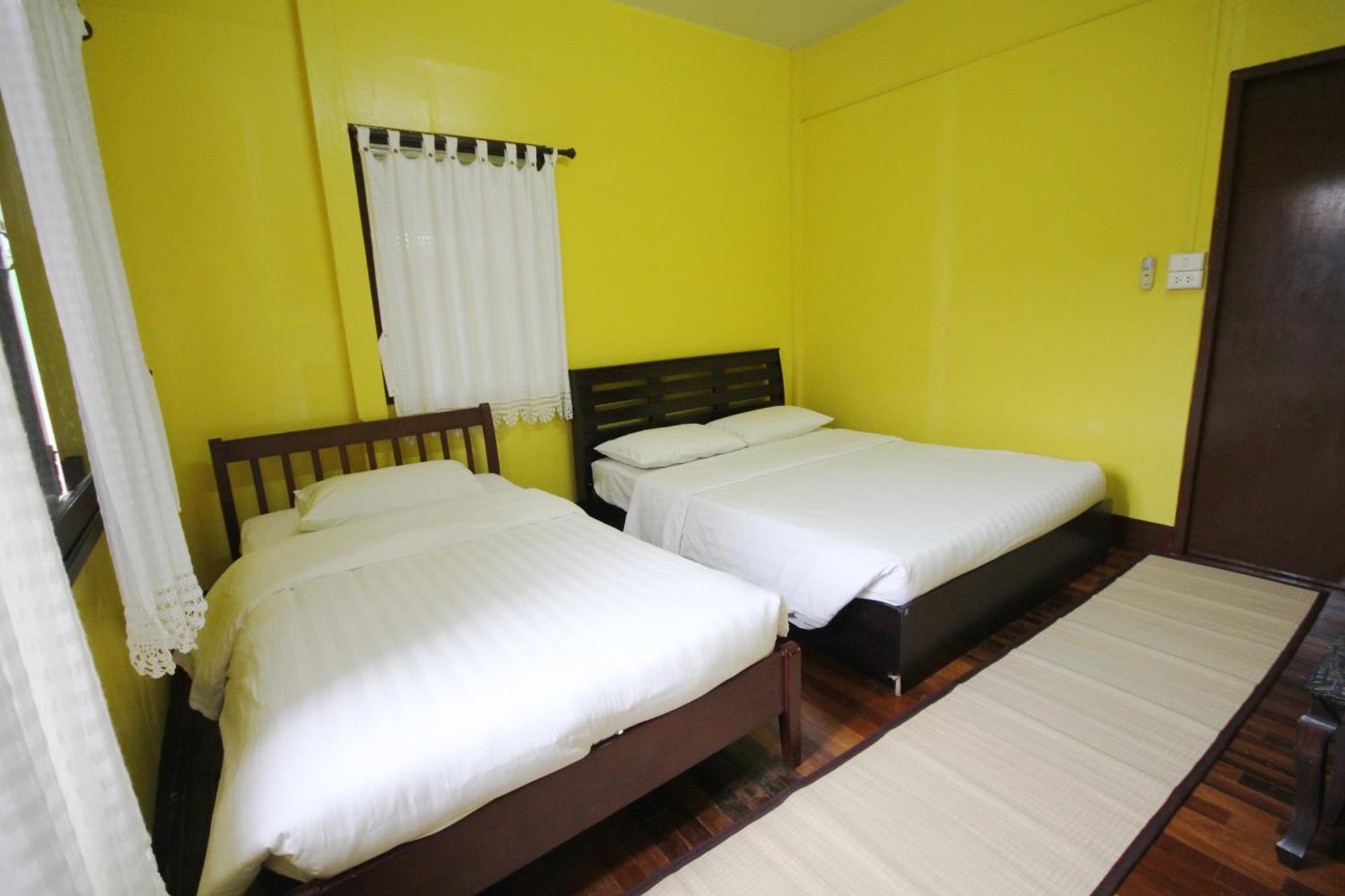 Baan Bua Homestay Чианграй Номер фото