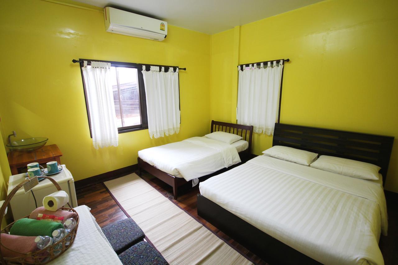 Baan Bua Homestay Чианграй Экстерьер фото