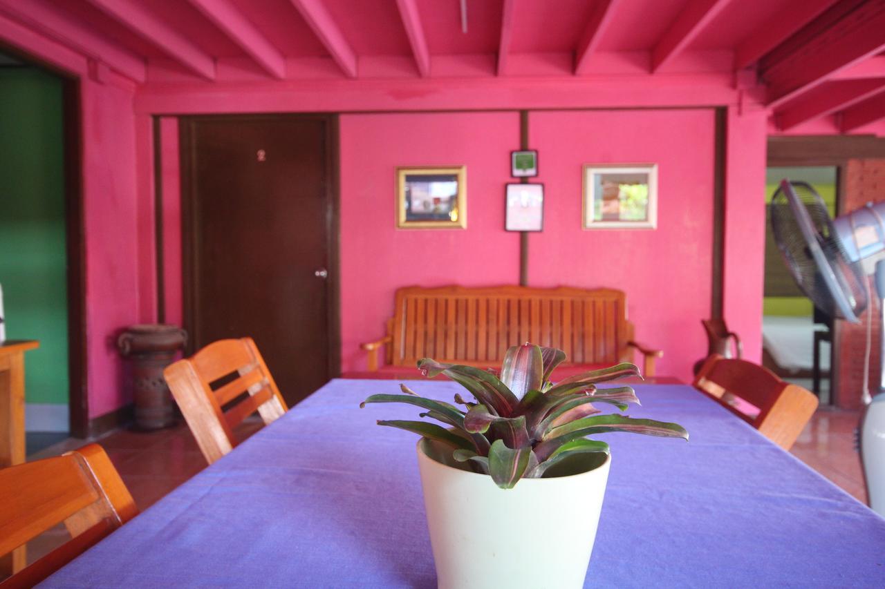 Baan Bua Homestay Чианграй Экстерьер фото