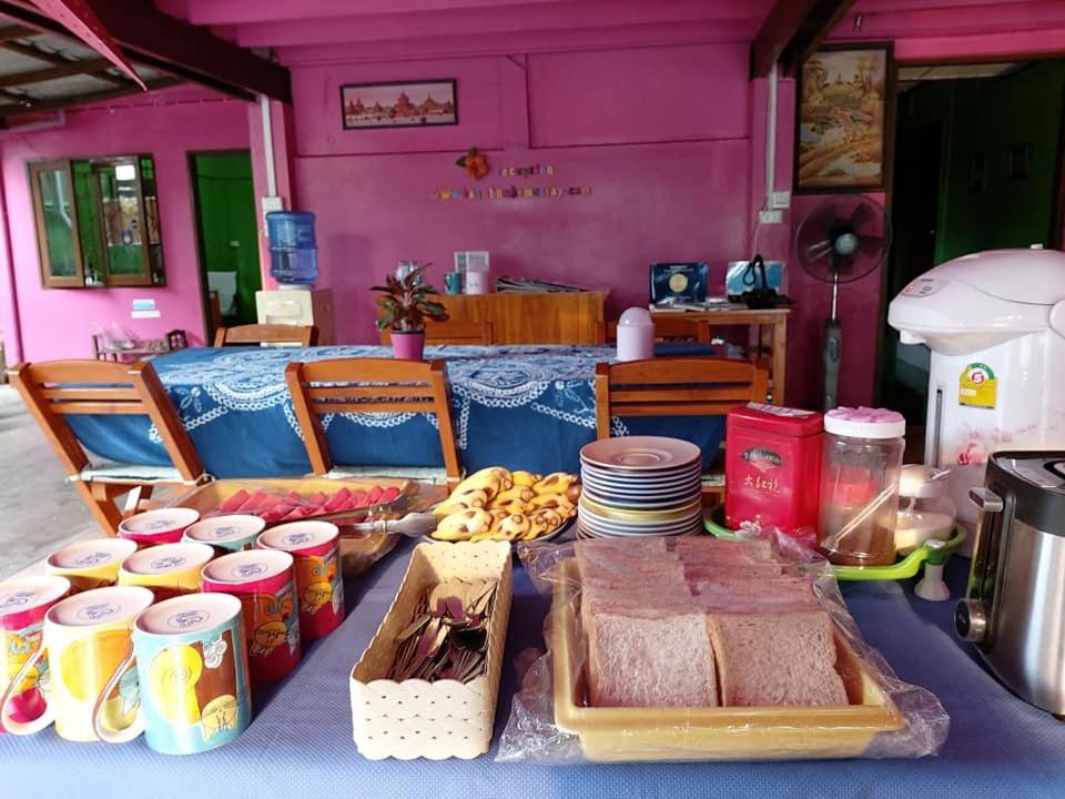 Baan Bua Homestay Чианграй Экстерьер фото